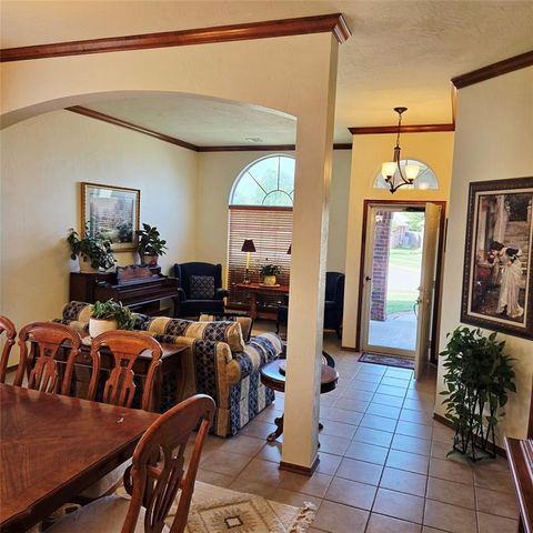 12209 Village Lane, Oklahoma City, OK 73170