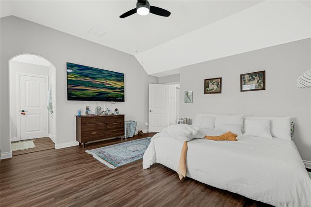 6007 N Ossineke Drive, Spring, TX 77386