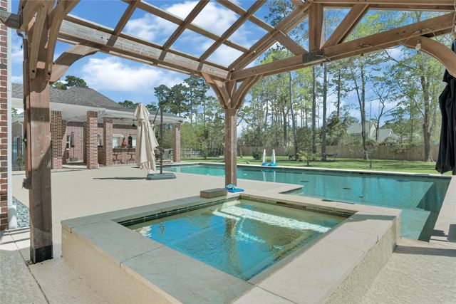 6007 N Ossineke Drive, Spring, TX 77386