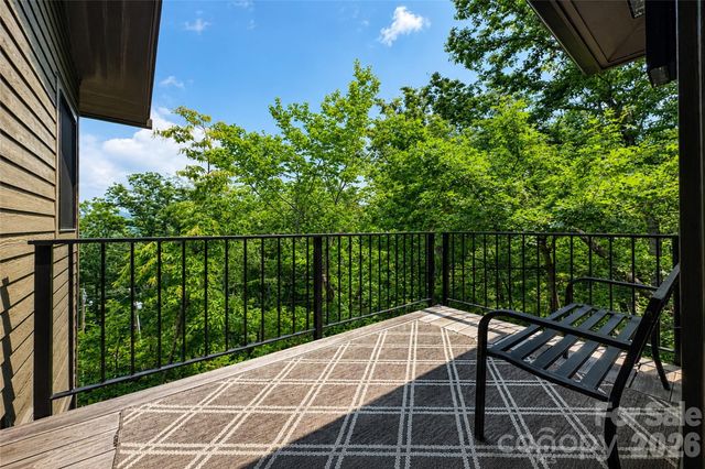 228 Allen Mountain Drive, Black Mountain, NC 28711