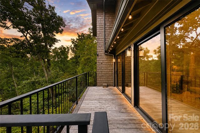 228 Allen Mountain Drive, Black Mountain, NC 28711