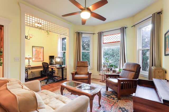 1520 Elliot Ave 4, Minneapolis, MN 55404