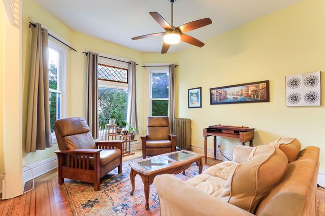 1520 Elliot Ave 4, Minneapolis, MN 55404