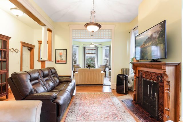 1520 Elliot Ave 4, Minneapolis, MN 55404