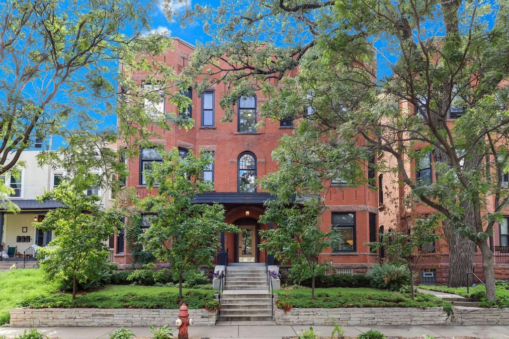 1520 Elliot Ave 4, Minneapolis, MN 55404