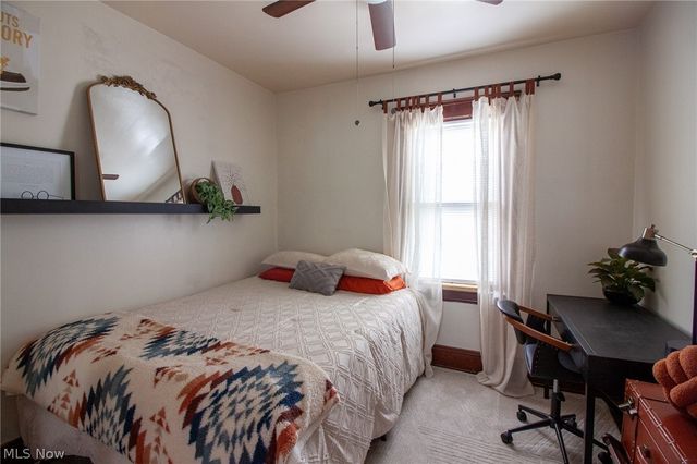 4028 E 53rd Street, Newburgh Heights, OH 44105
