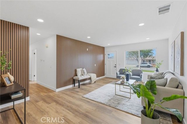 10046 Tudor, Montclair, CA 91763