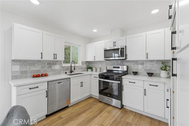 10046 Tudor, Montclair, CA 91763