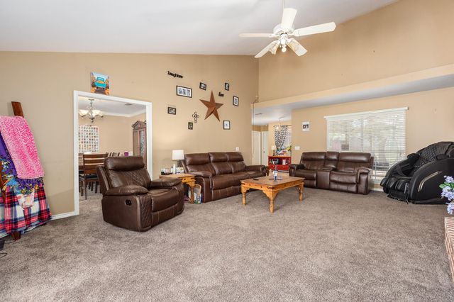 285 White Dove Drive, Lufkin, TX 75901