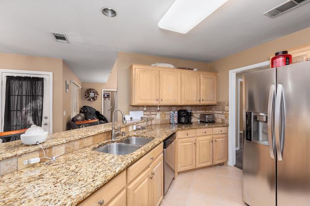 285 White Dove Drive, Lufkin, TX 75901