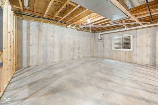 1015 Peach Lane, Covington, IN 47932