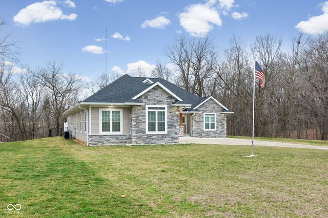 1015 Peach Lane, Covington, IN 47932