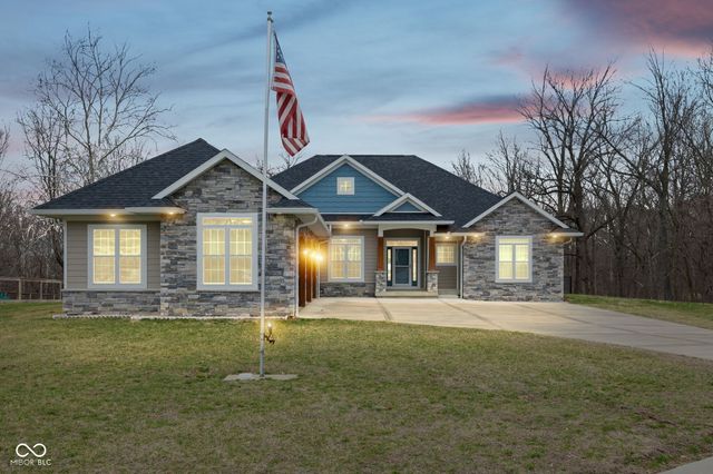 1015 Peach Lane, Covington, IN 47932