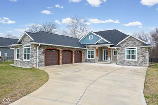 1015 Peach Lane, Covington, IN 47932