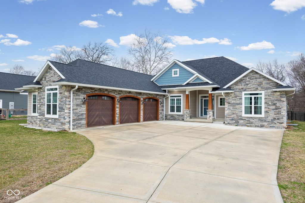 1015 Peach Lane, Covington, IN 47932