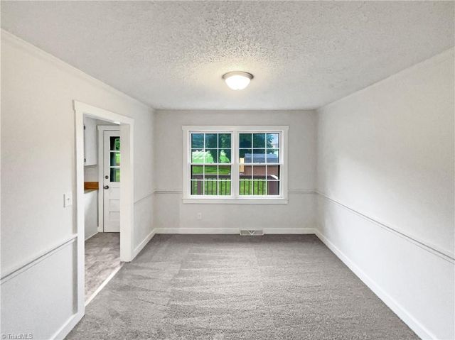 115 Wills Road, Advance, NC 27006