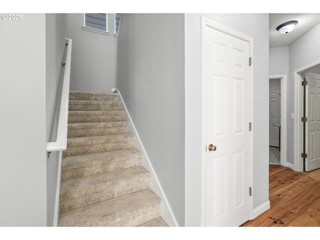 6293 Ne COPPER BEECH Dr, Hillsboro, OR 97124