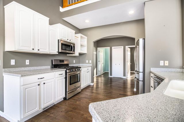 4335 56th Street SW, Wyoming, MI 49418