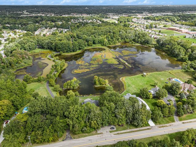 4335 56th Street SW, Wyoming, MI 49418