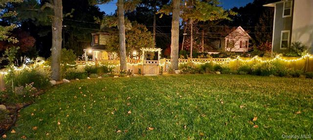 18 20th Avenue, Sea Cliff, NY 11579