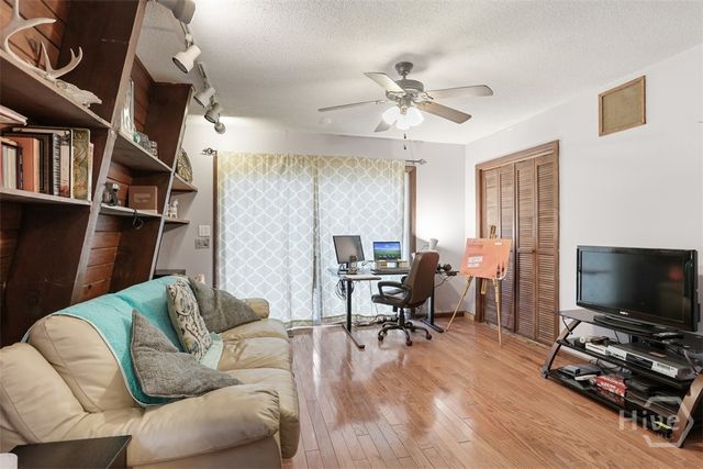 24 Crisp Street, Savannah, GA 31410