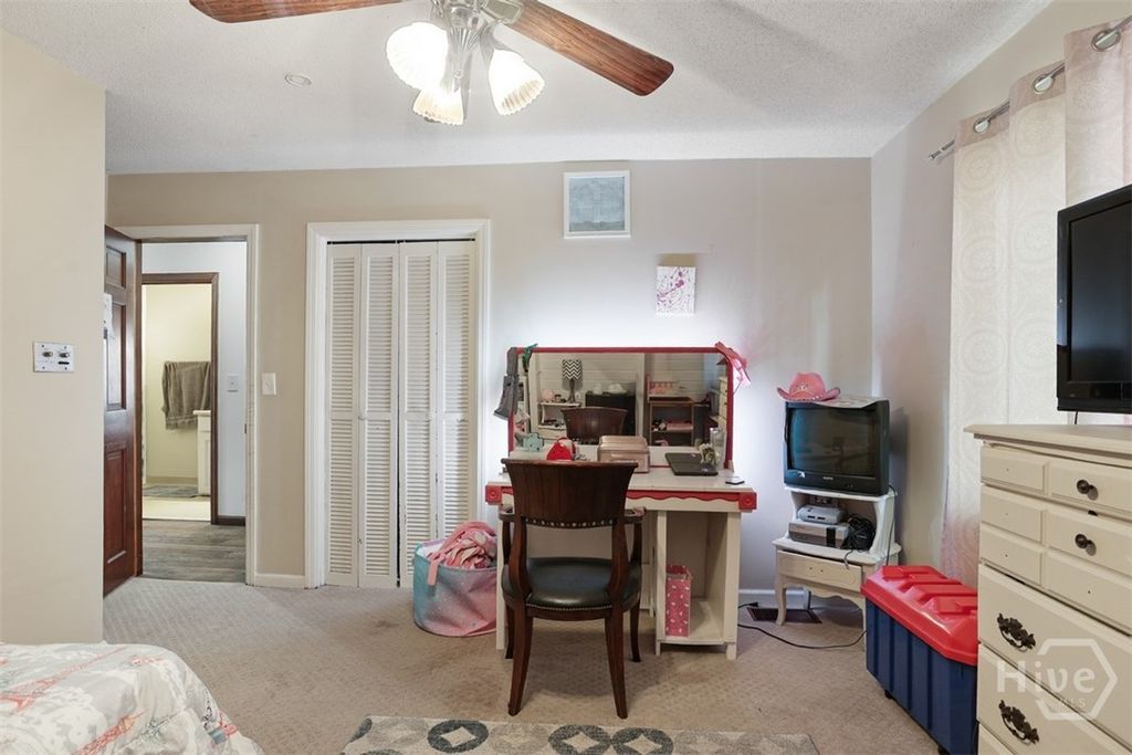 Image 27 of property listing at 24 Crisp Street, Savannah, GA 31410