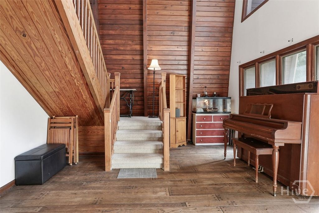 Image 28 of property listing at 24 Crisp Street, Savannah, GA 31410