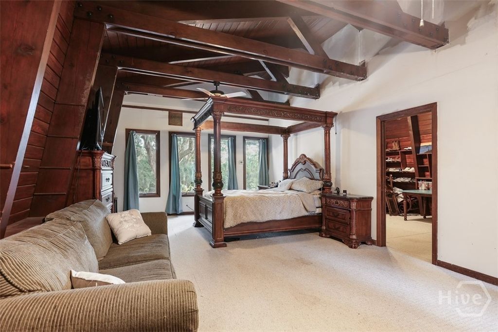 Image 33 of property listing at 24 Crisp Street, Savannah, GA 31410