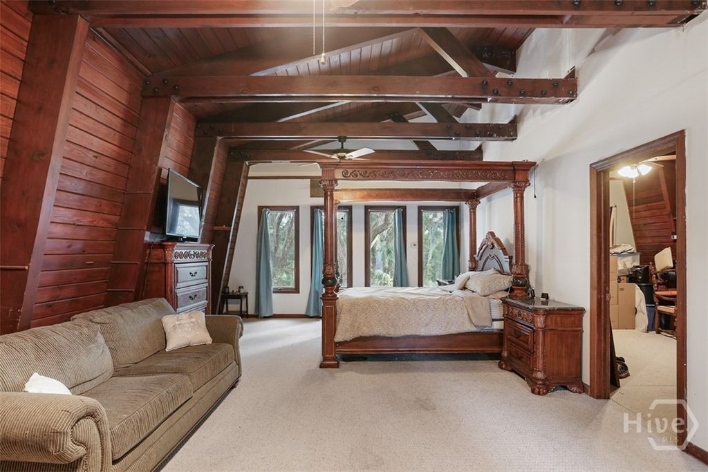 Image 34 of property listing at 24 Crisp Street, Savannah, GA 31410