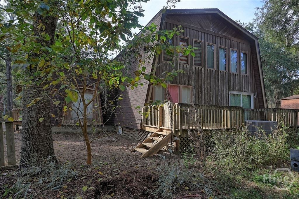 Image 45 of property listing at 24 Crisp Street, Savannah, GA 31410