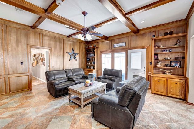 5007 Castleford Rd, Midland, TX 79705