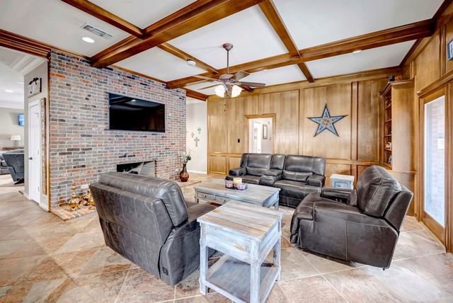 5007 Castleford Rd, Midland, TX 79705