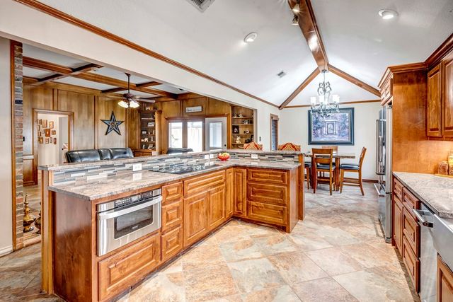 5007 Castleford Rd, Midland, TX 79705