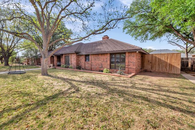 5007 Castleford Rd, Midland, TX 79705