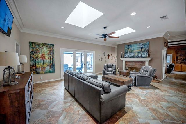 5007 Castleford Rd, Midland, TX 79705