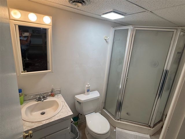 8874 ENNIS Drive, Erie, PA 16509