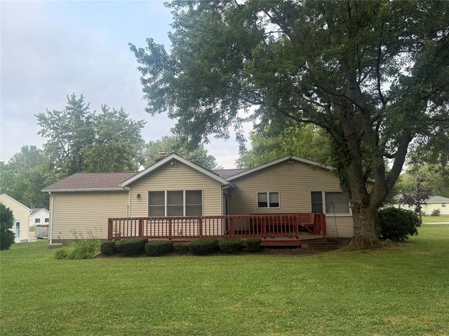 8874 ENNIS Drive, Erie, PA 16509
