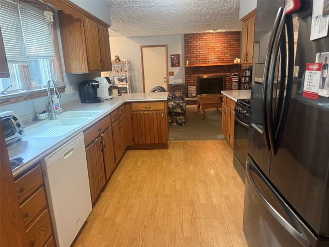 8874 ENNIS Drive, Erie, PA 16509