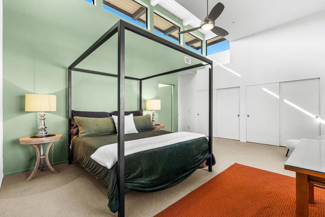 677 E Arenas Road, Palm Springs, CA 92262