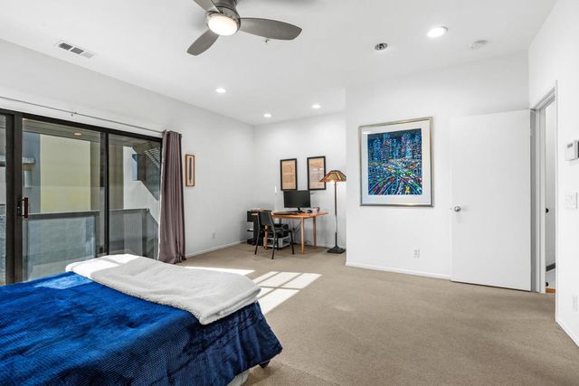 677 E Arenas Road, Palm Springs, CA 92262