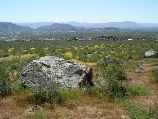 1 Susie, Apple Valley, CA 92307