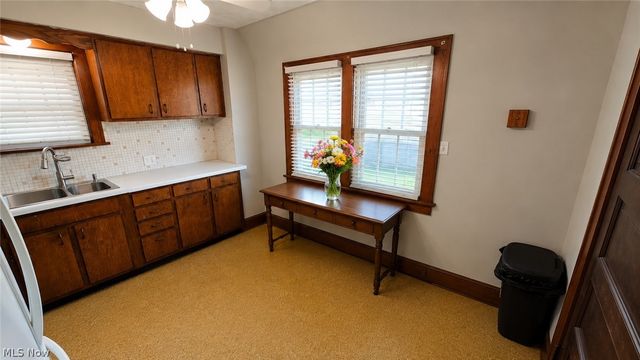 6818 Belmere Drive, Parma, OH 44129
