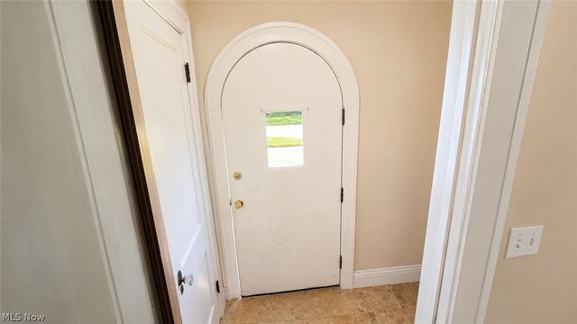 6818 Belmere Drive, Parma, OH 44129