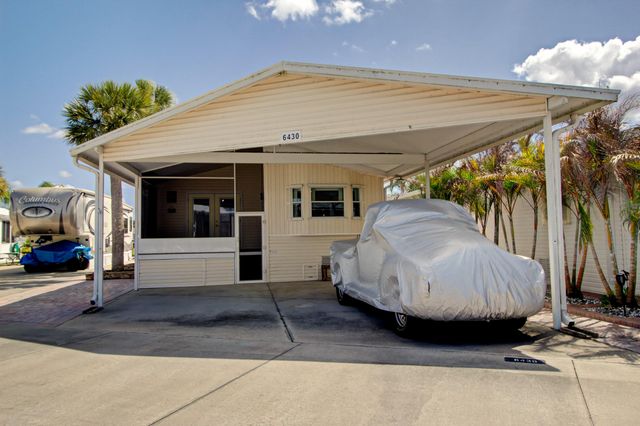 6430 SE 51st Street, Okeechobee, FL 34974