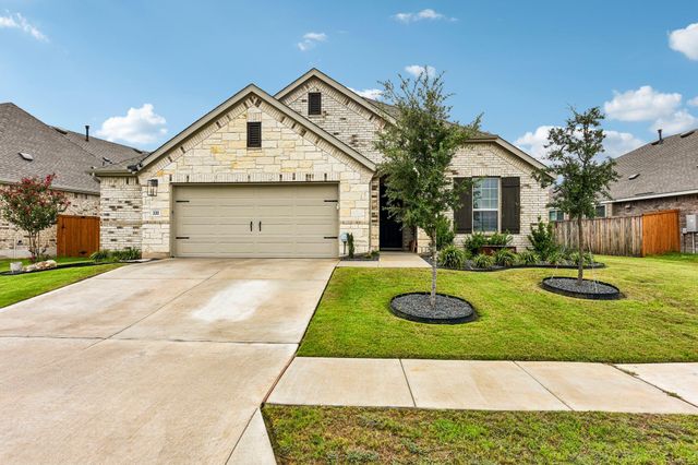 330 Bay Breeze DR, Kyle, TX 78640