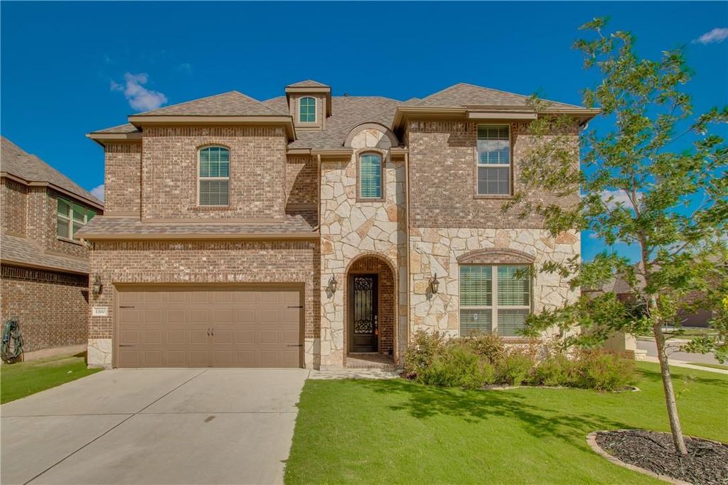 1300 Mustang Brook LN, Leander, TX 78641