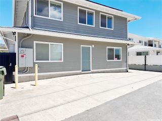 1657 Alaneo Street B, Honolulu, HI 96817