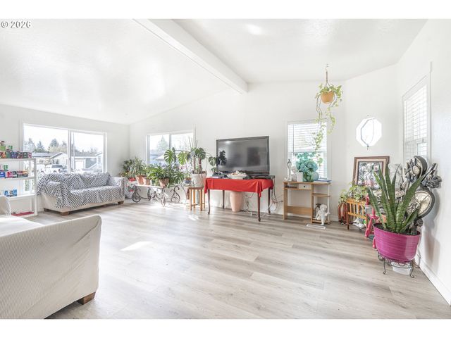 5032 COPPER CREEK Loop, Salem, OR 97305