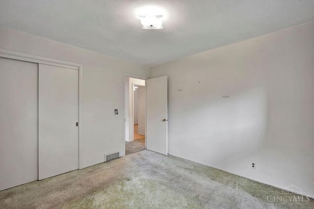60 Chamberlin Court, Hamilton, OH 45013