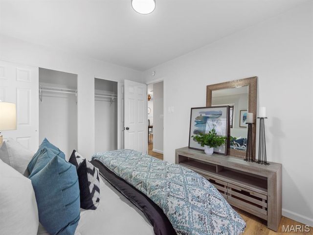 2 Derby Lane, St Peters, MO 63376